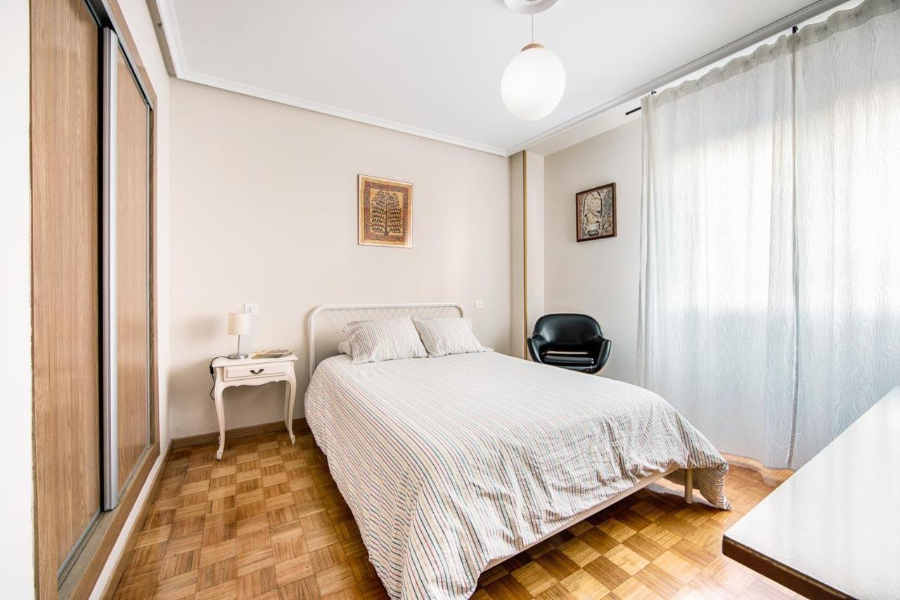Magnifico Apartamento En El Centro De โอเบียโด ภายนอก รูปภาพ