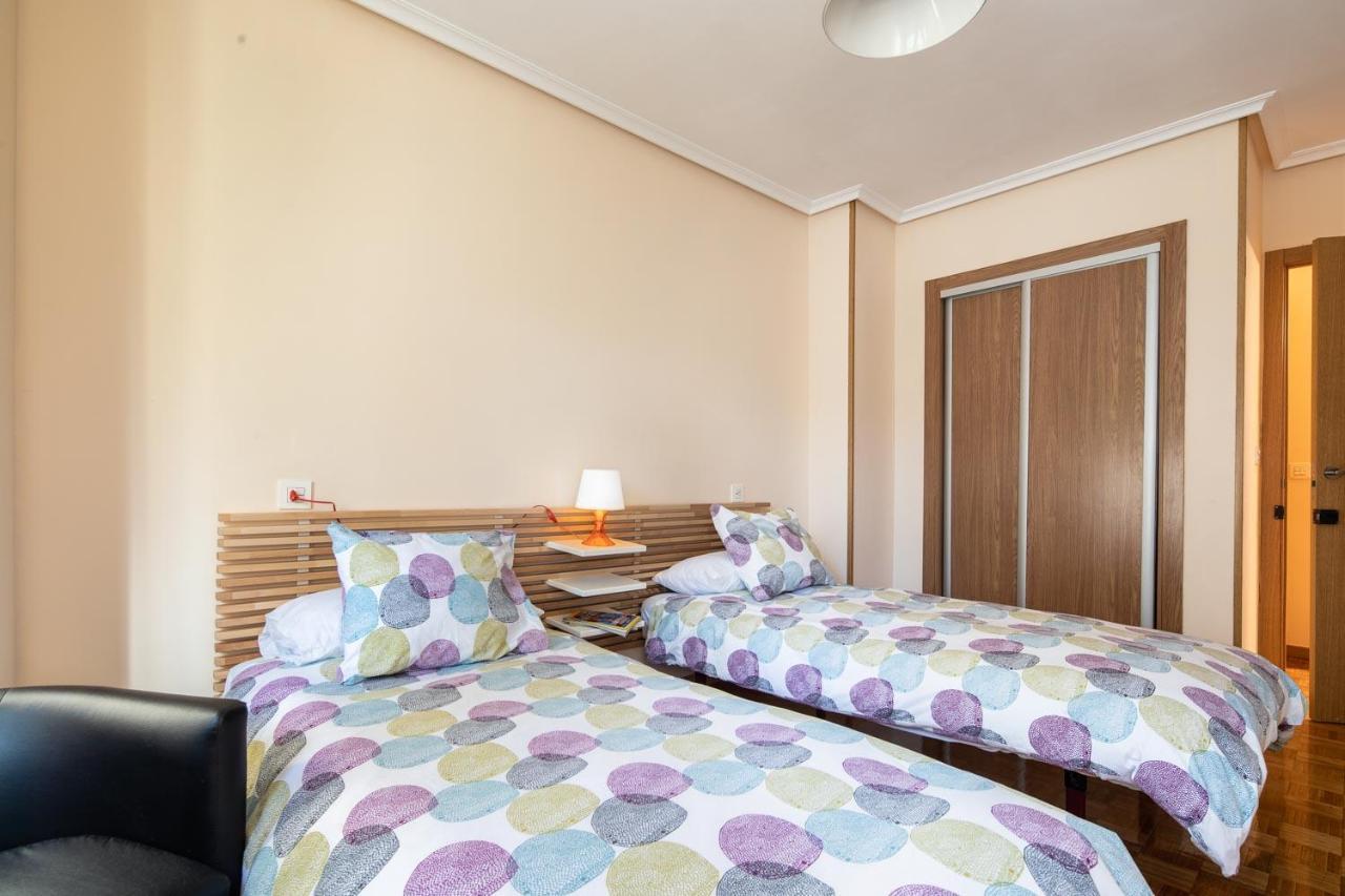 Magnifico Apartamento En El Centro De โอเบียโด ภายนอก รูปภาพ